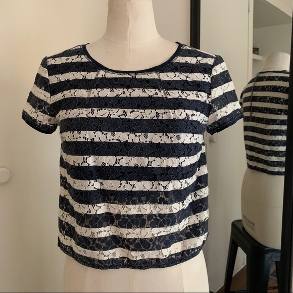 Aritzia Talula Striped Cropped Top - Picture 2 of 5